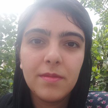 خانم هیوا شریعتی مدرس زن ریاضی در مشهد تدریس آنلاین و مجازی ریاضی تمامی مقاطع